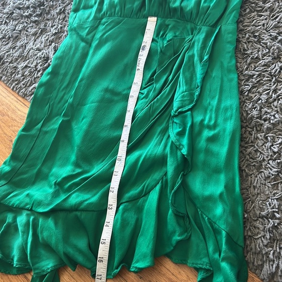 Bardot Etta Tie Neck in Fern Green Sleeveless Mini Dress Size 4 - Picture 10 of 16